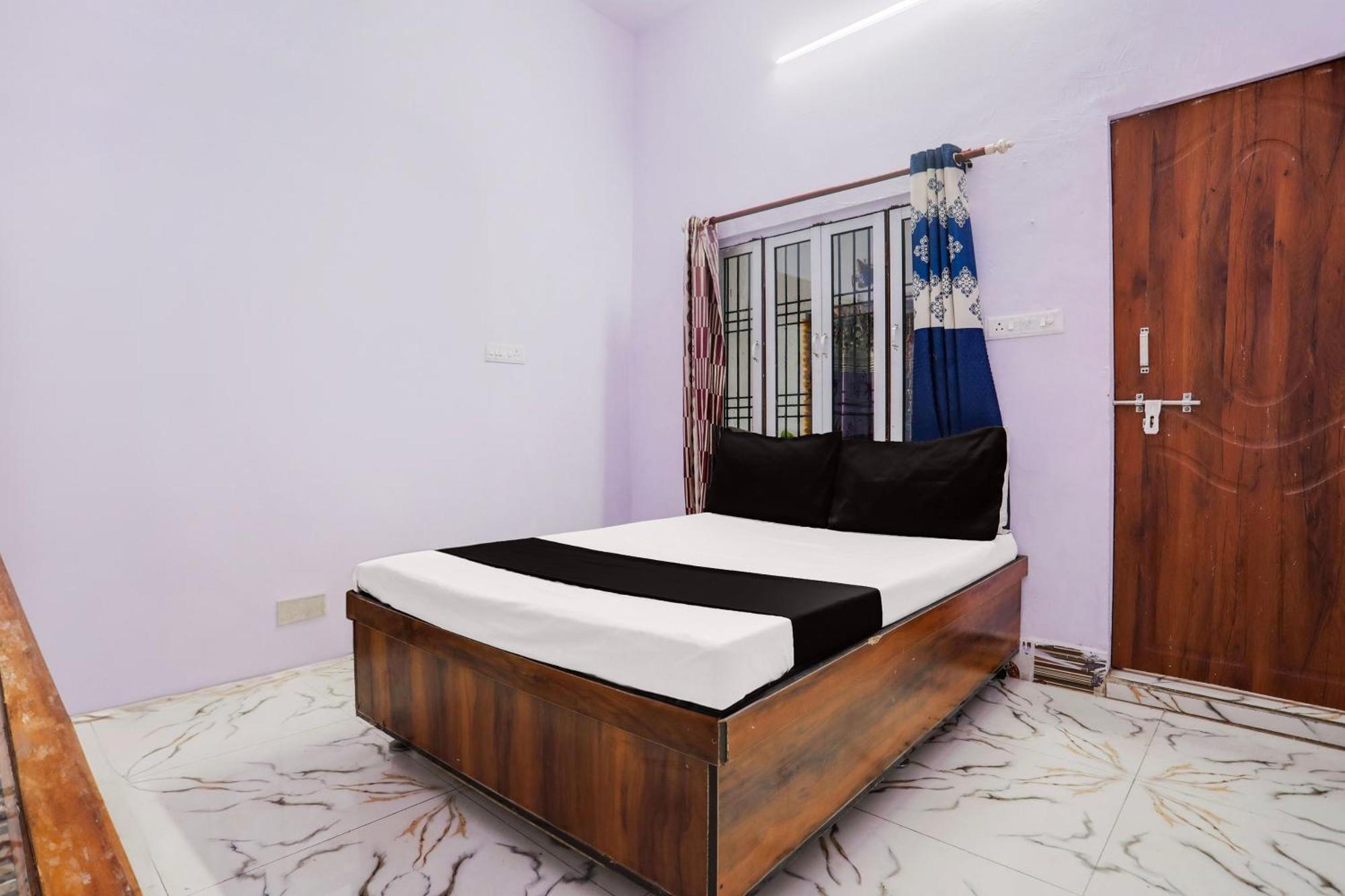 Hotel Spot On Rathore 2*